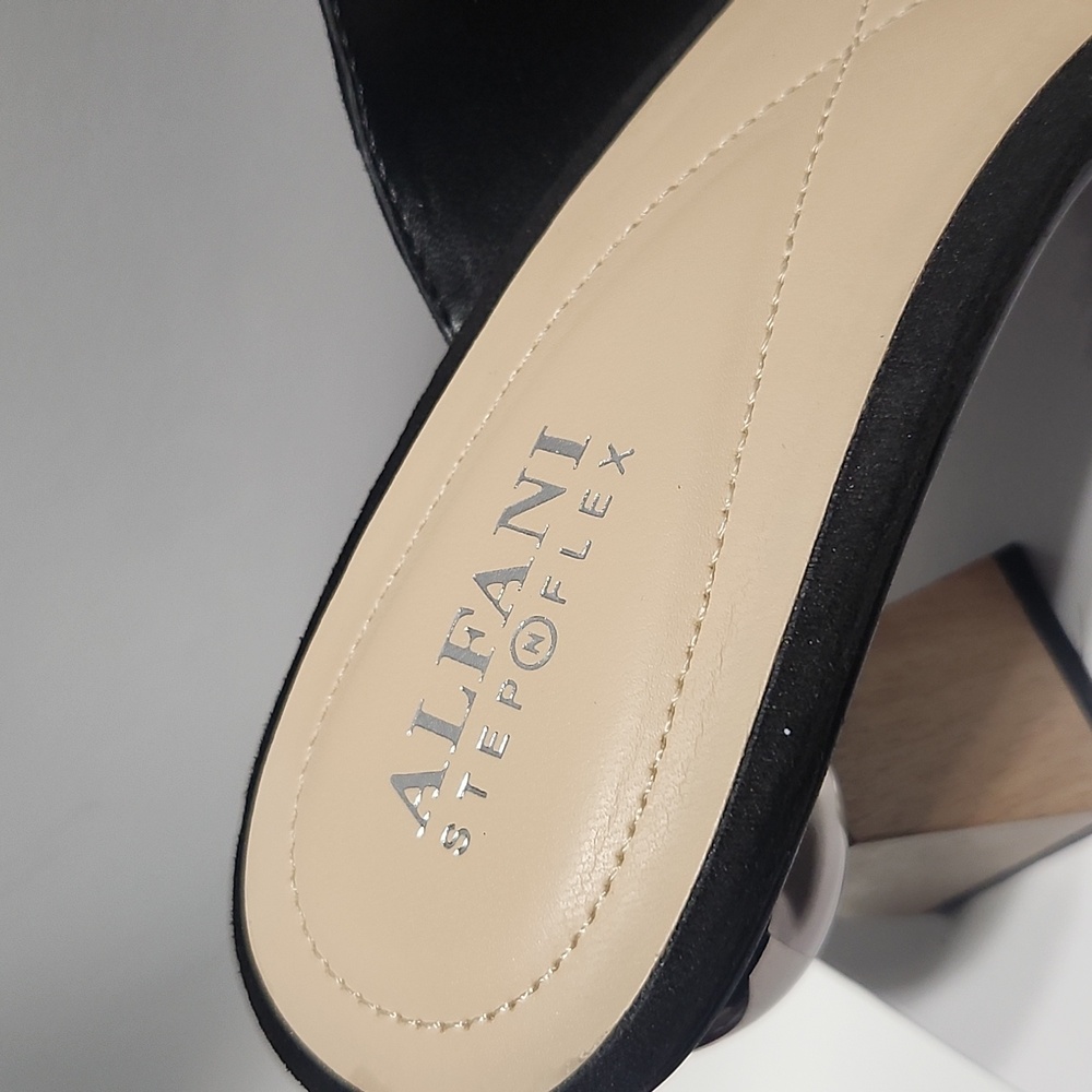 Alfani Junneel Black Mules with Sculpted Heel - Picture 2 of 12